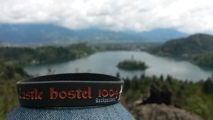 Pulseira do Castle Hostel 1004