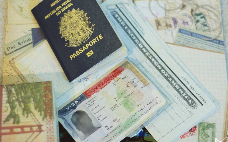 Visto e passaporte