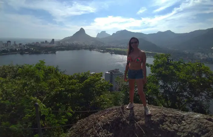 Mirante Sacopã e Lagoa Rodrigo de Freitas ao fundo.