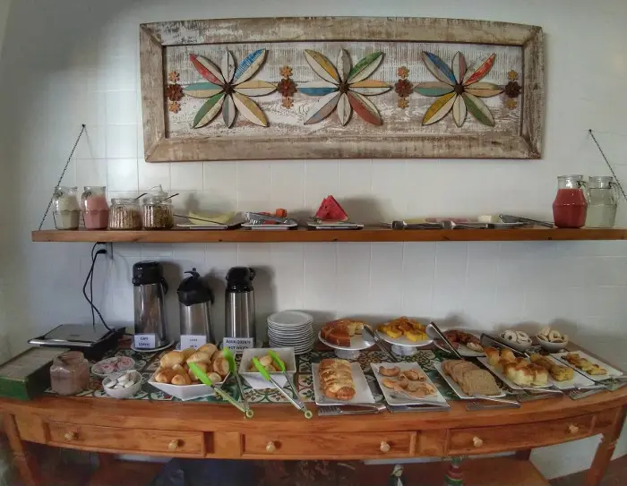 Café da manhã.