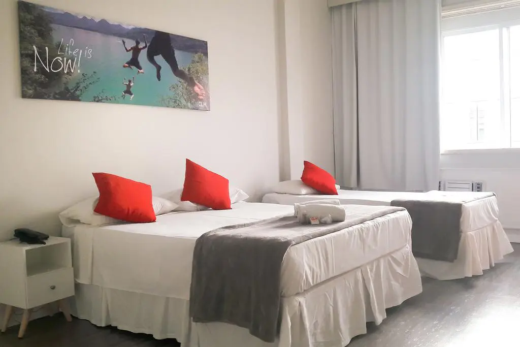 CLH Suites Domingos Ferreira