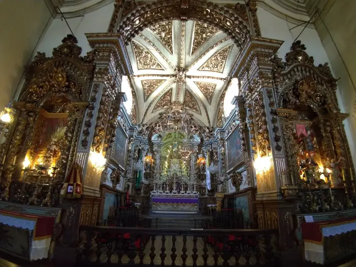 Interior da Catedral Basílica de Nossa Sra do Pilar
